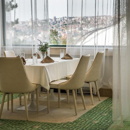 Park Hotel Raya Garden - Free Parking Veliko Tarnovo Ngoại thất bức ảnh