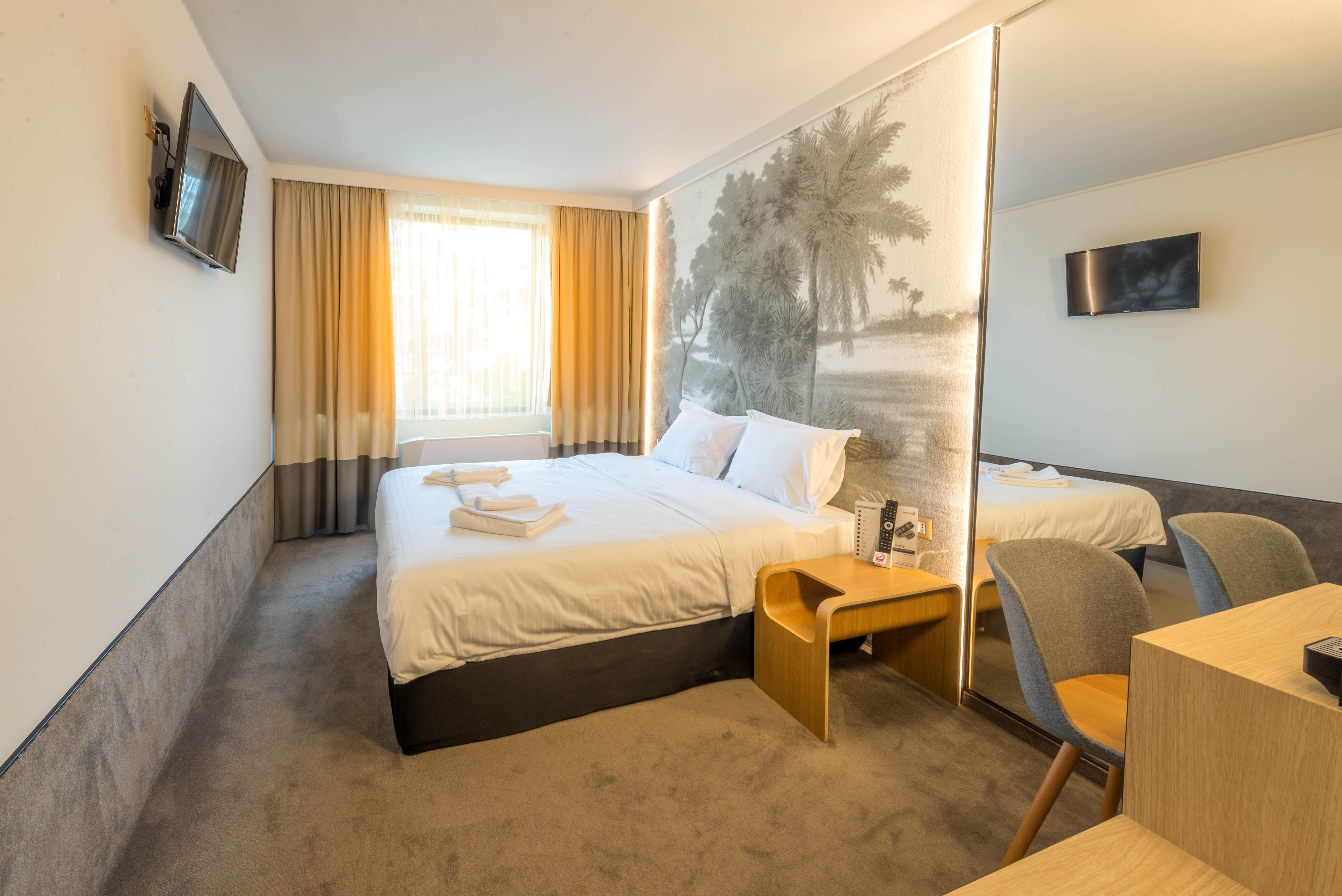 Park Hotel Raya Garden - Free Parking Veliko Tarnovo Ngoại thất bức ảnh