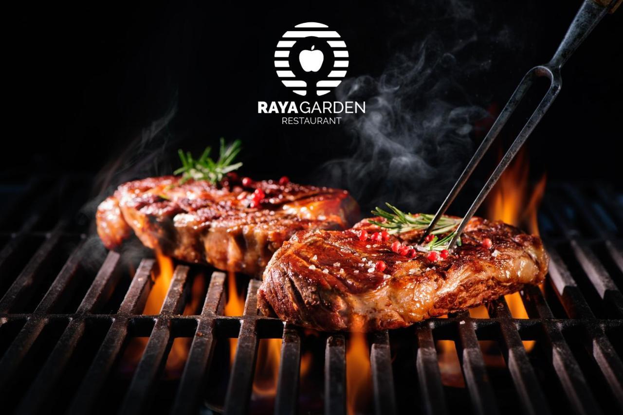 Park Hotel Raya Garden - Free Parking Veliko Tarnovo Ngoại thất bức ảnh